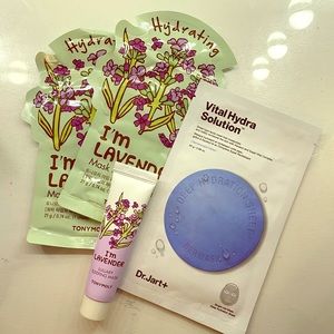 Set of 4!! Face masks!!!